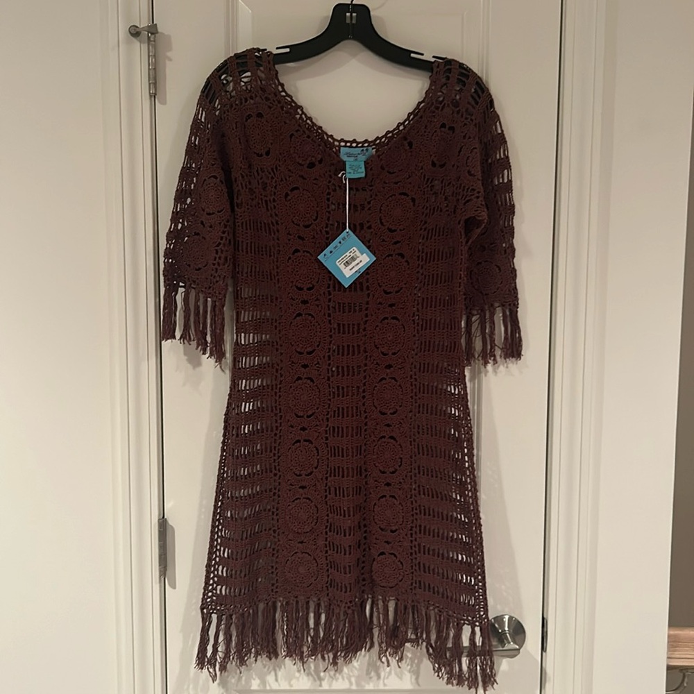 Legate swim, crocheted coverup